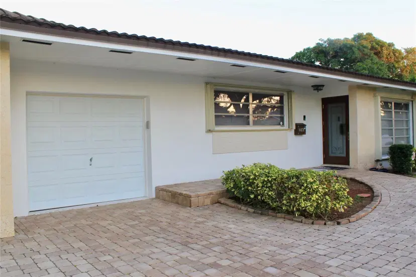 Picture of 14131 Cypress Ct, Miami Lakes FL 33014