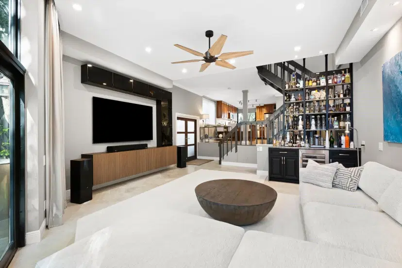 Picture of 3014 NE 49Th Street 5, Fort Lauderdale FL 33308