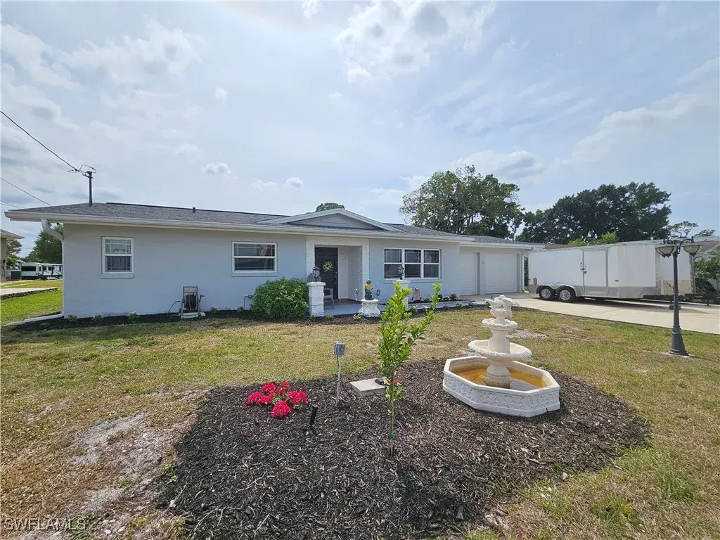 Picture of 1930 Indian Creek Dr, North Fort Myers, FL 33917