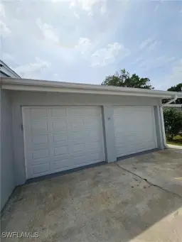 Picture of 1930 Indian Creek Dr, North Fort Myers, FL 33917
