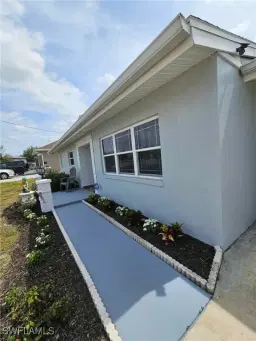 Picture of 1930 Indian Creek Dr, North Fort Myers, FL 33917