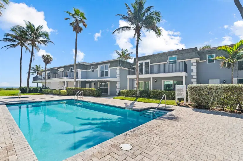 Picture of 1194 Hillsboro Mile 12, Hillsboro Beach FL 33062