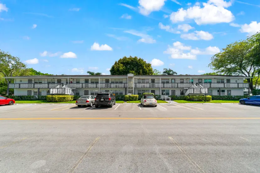 Picture of 237 Ventnor Q, Deerfield Beach FL 33442