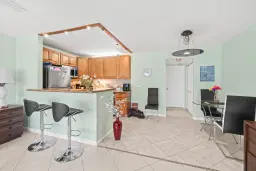 Picture of 237 Ventnor Q, Deerfield Beach, FL 33442