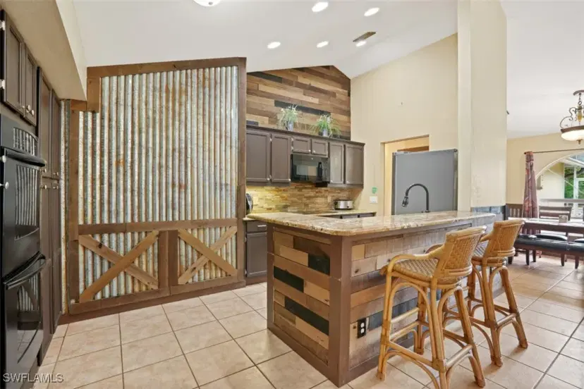 Picture of 2595 31St Ave Ne, Naples FL 34120