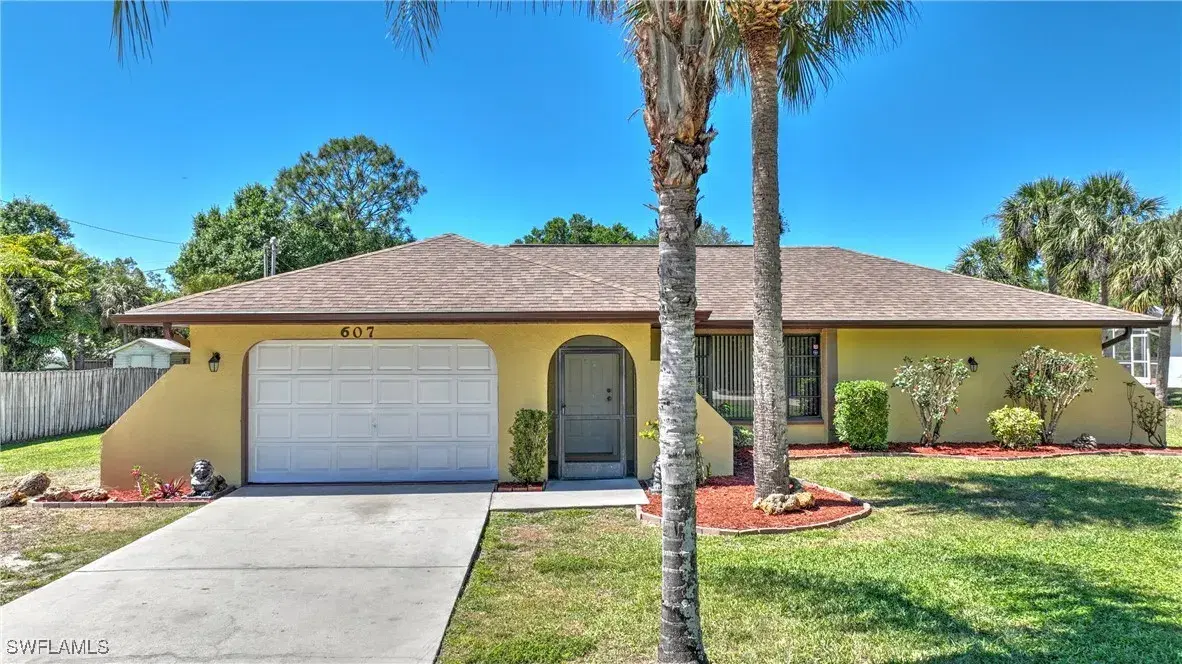 Picture of 607 Jackson Ave, Lehigh Acres, FL 33972