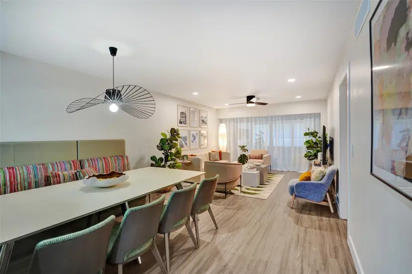 Picture of 1131 Violet Ter 102, Delray Beach FL 33445