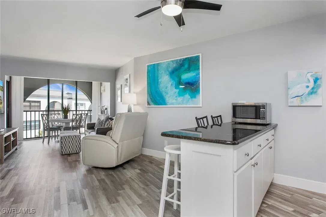 Picture of 1023 Anglers Cv E504, Marco Island, FL 34145