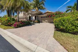Picture of 8170 Venetian Pointe Dr, Fort Myers, FL 33908