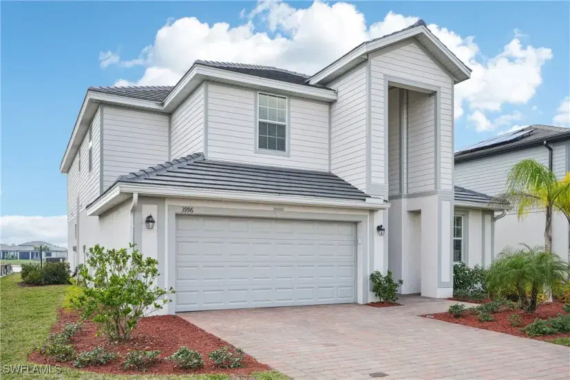 Picture of 3996 E Hampton Cir, Alva FL 33920