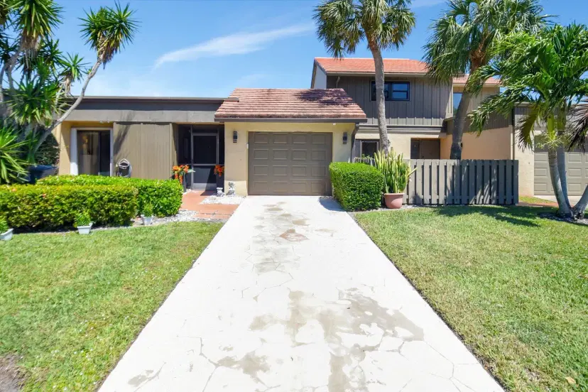 Picture of 11067 Oakdale Road, Boynton Beach FL 33437