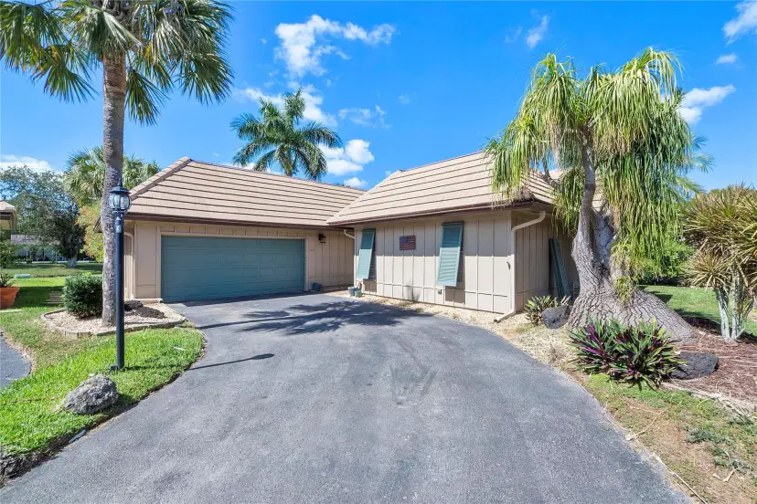 Picture of 1933 Coquina Way, Coral Springs FL 33071