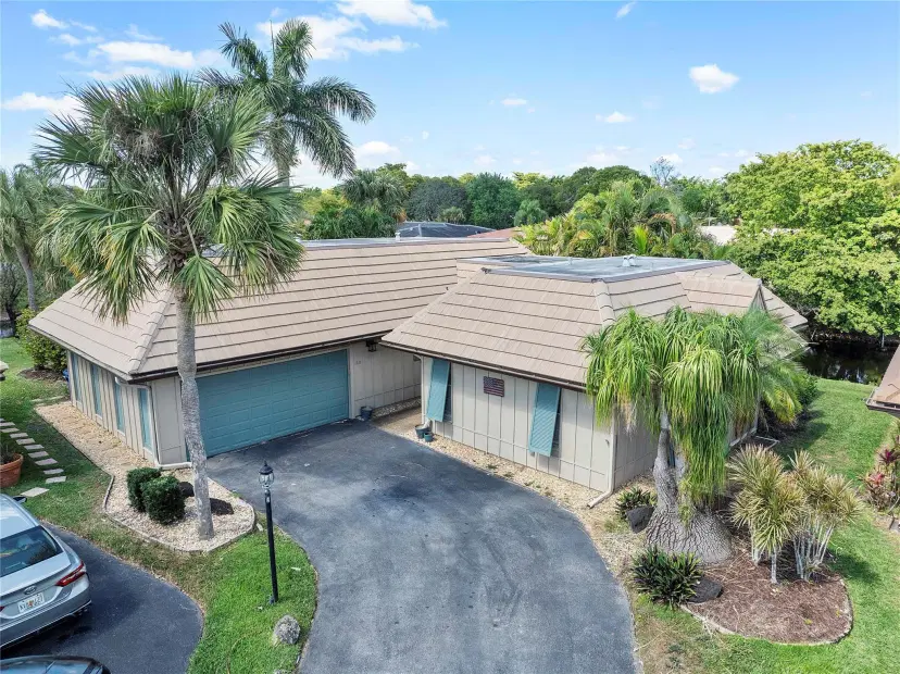 Picture of 1933 Coquina Way, Coral Springs FL 33071