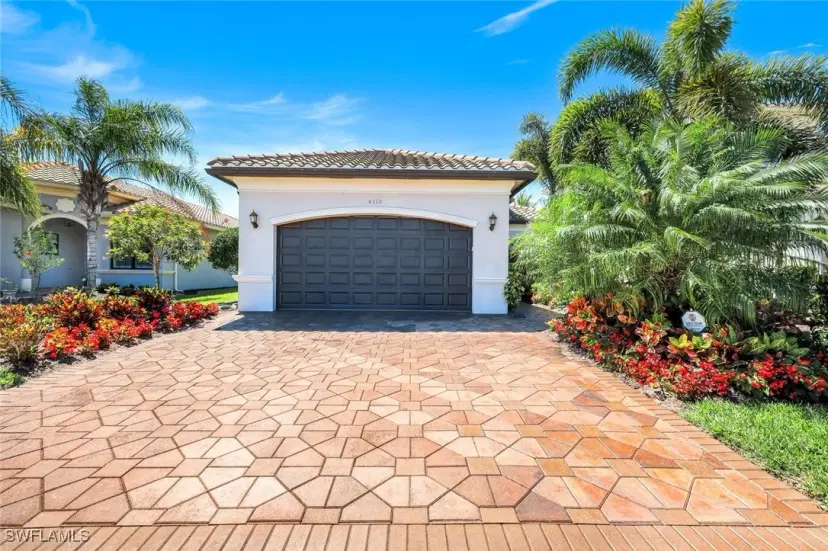 Picture of 4318 Aurora St, Naples FL 34119