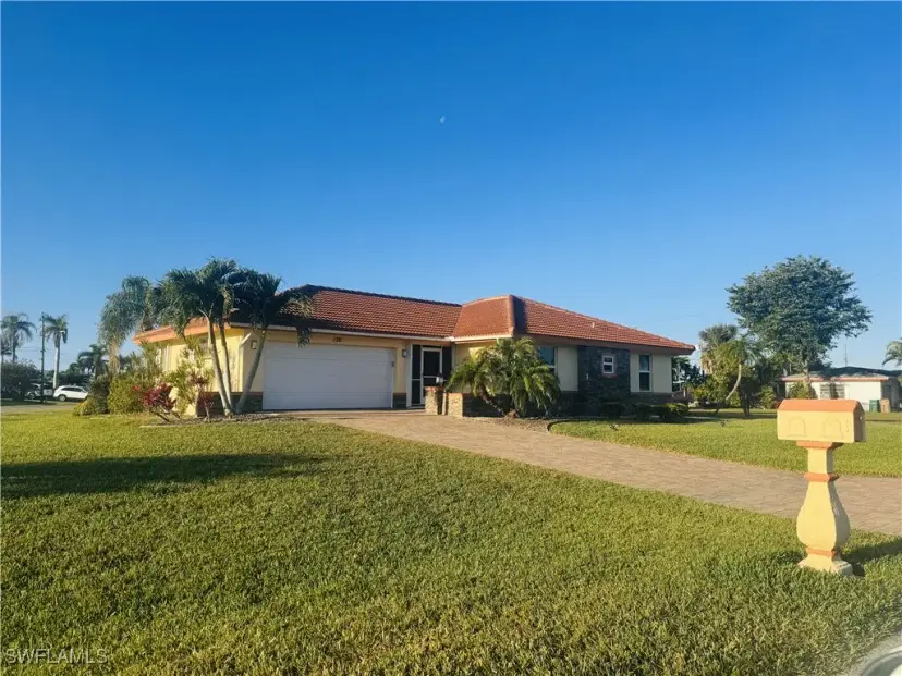 Picture of 136 SE 45Th Ter, Cape Coral FL 33904