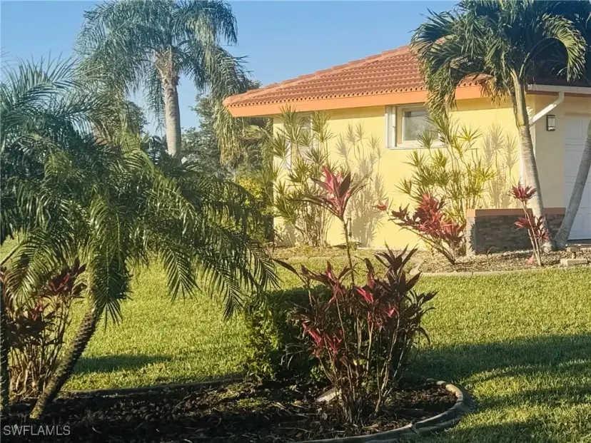 Picture of 136 SE 45Th Ter, Cape Coral FL 33904