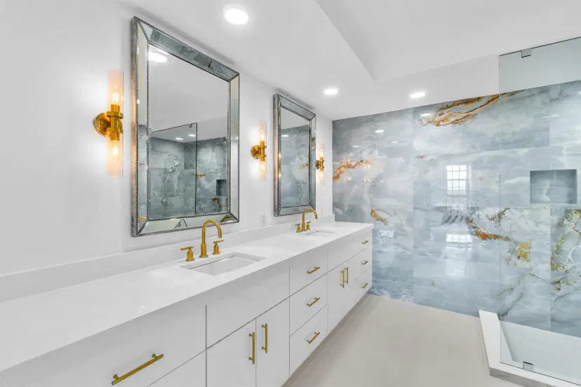 Picture of 801 S Olive Avenue 702, West Palm Beach FL 33401
