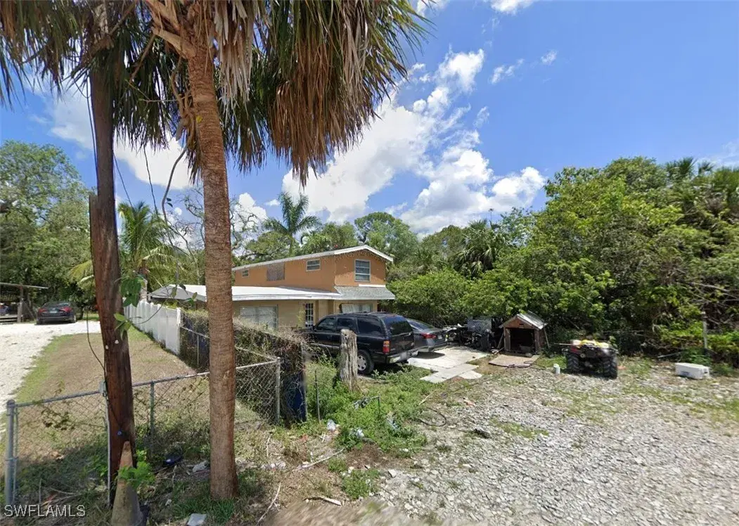 Picture of 12107 Carpenter Ln, Bonita Springs, FL 34135