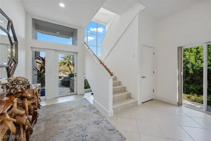 Picture of 616 Waterside Dr, Marco Island FL 34145-1842