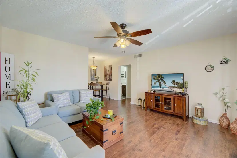 Picture of 2181 NE 67Th St 622, Fort Lauderdale FL 33308