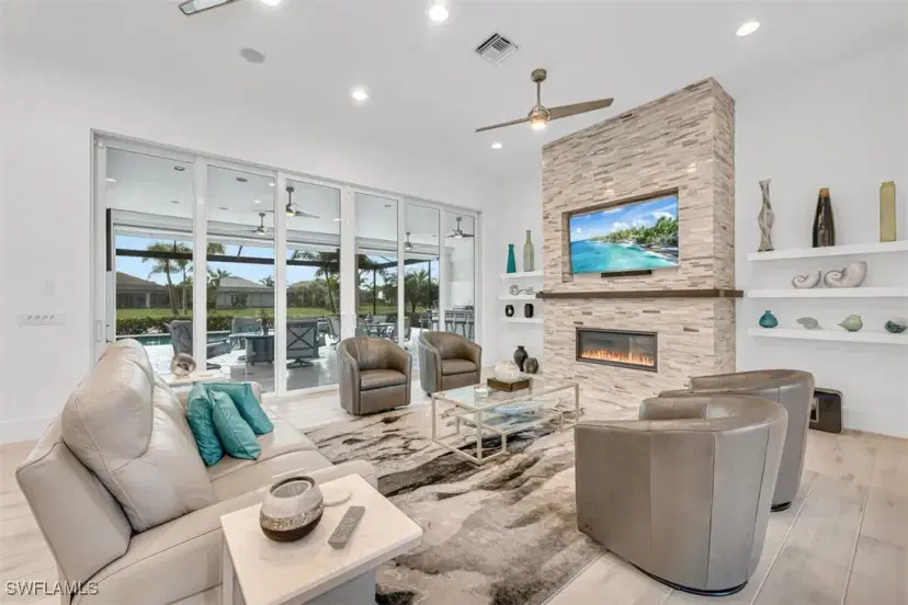 Picture of 3225 Cotuit Ct, Naples FL 34114
