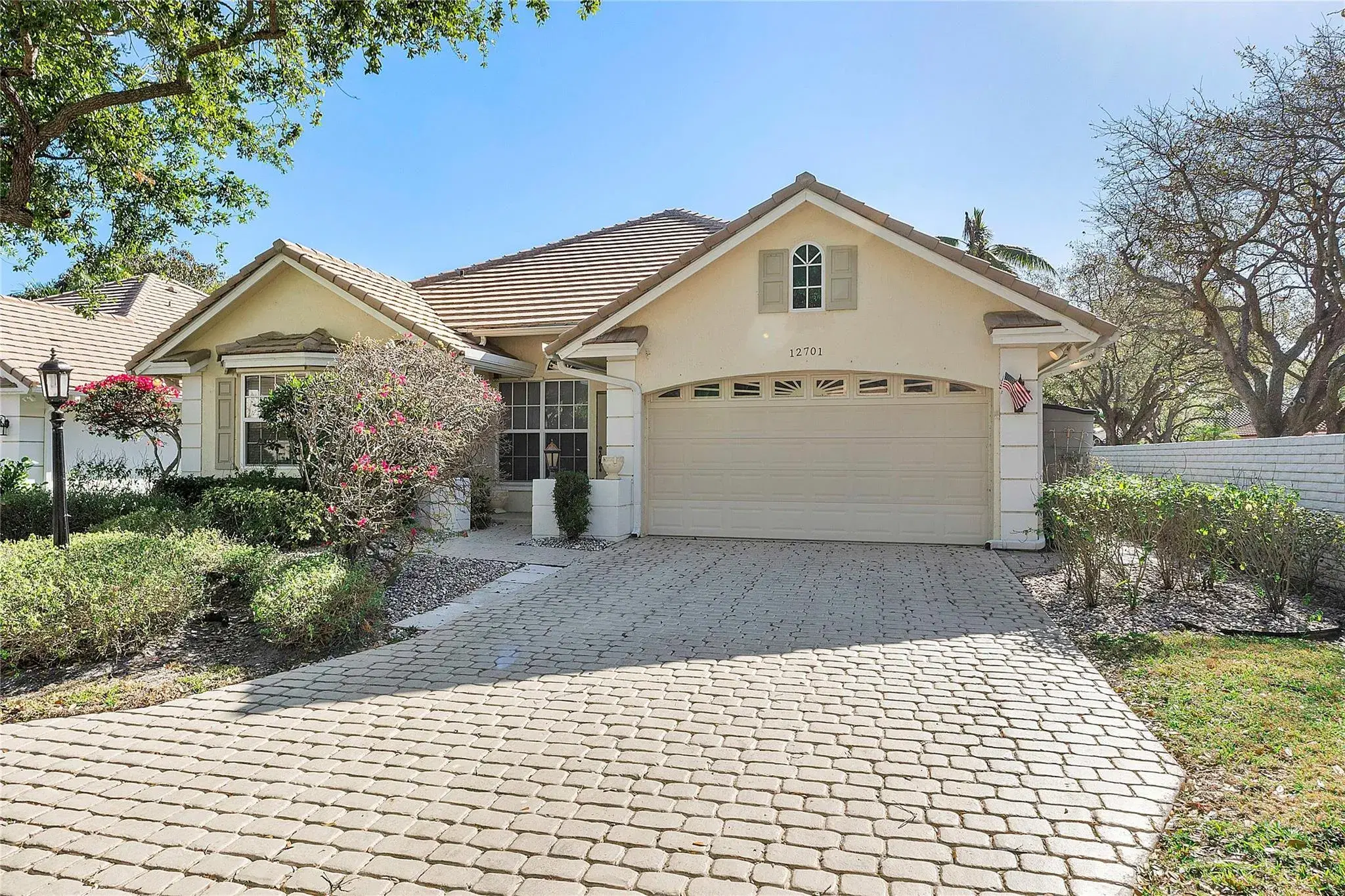 Picture of 12701 NW 21St Pl, Coral Springs, FL 33071