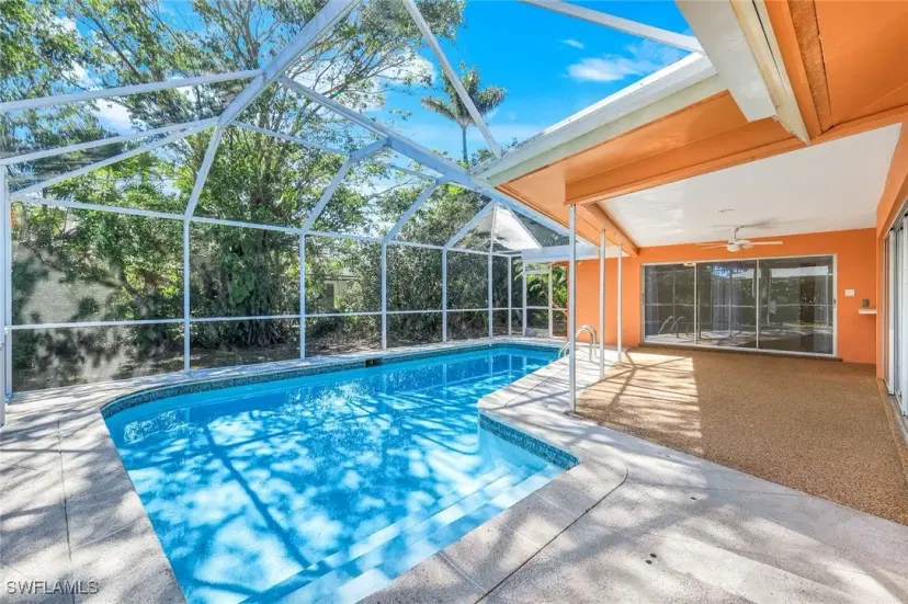 Picture of 268 Baltusrol Dr, Naples FL 34113