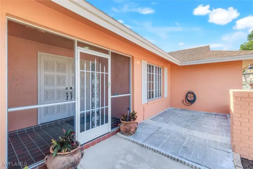 Picture of 268 Baltusrol Dr, Naples FL 34113