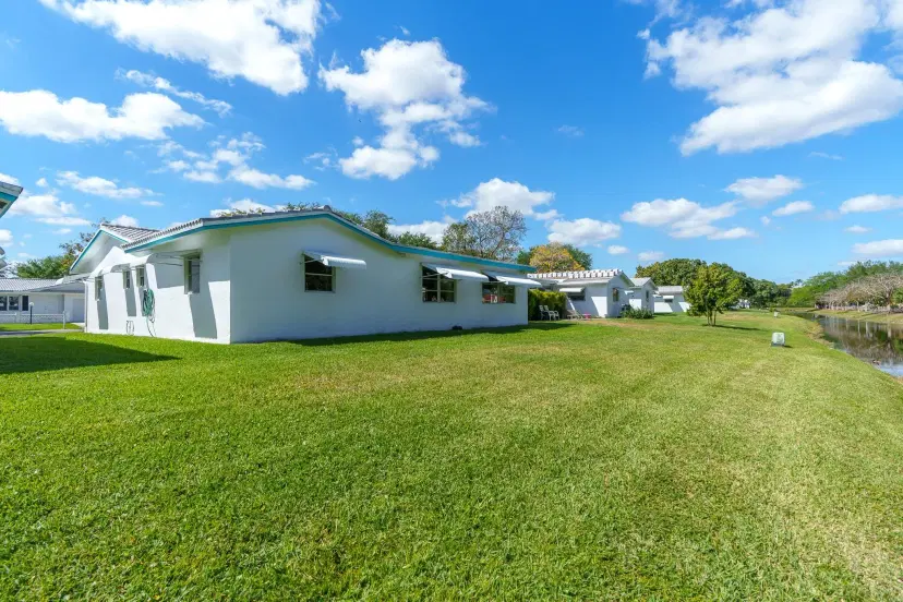 Picture of 8561 NW 17Th Pl, Plantation FL 33322