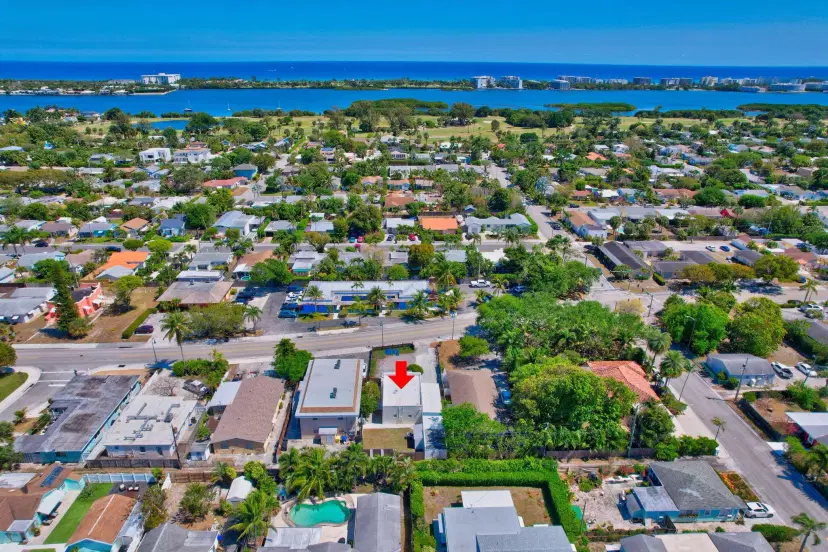 Picture of 1313 N Federal Highway, Lake Worth Beach FL 33460