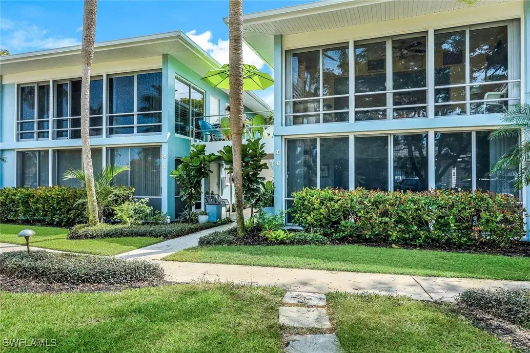 Picture of 744 Wedge Dr 23, Naples, FL 34103
