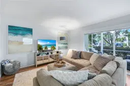 Picture of 744 Wedge Dr 23, Naples, FL 34103
