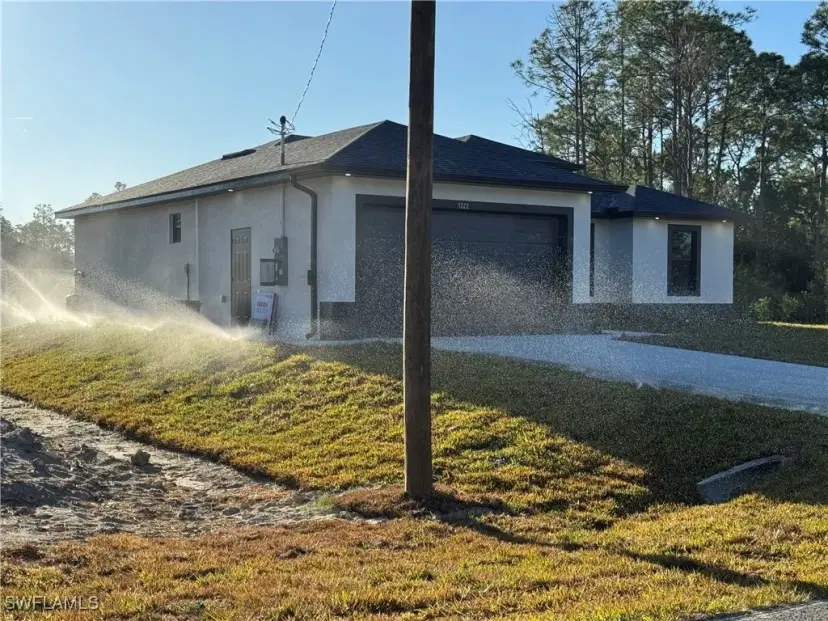 Picture of 1222 Jefferson Ave, Lehigh Acres FL 33972