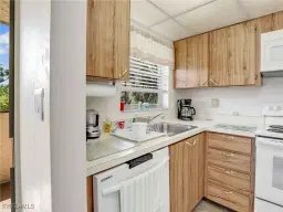 Picture of 499 Forest Lakes Blvd 308, Naples, FL 34105