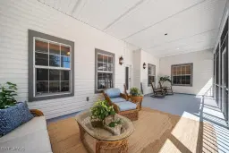 Picture of 671 17Th St Nw, Naples, FL 34120