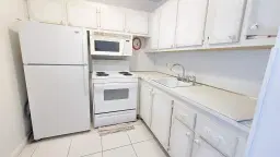 Picture of 319 Chatham P, West Palm Beach, FL 33417