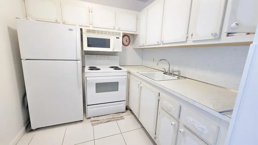 Picture of 319 Chatham P, West Palm Beach FL 33417