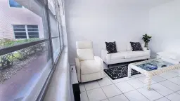 Picture of 319 Chatham P, West Palm Beach, FL 33417