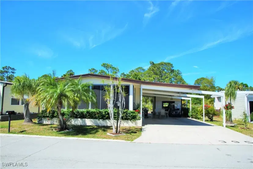 Picture of 395 Snead Dr, North Fort Myers FL 33903