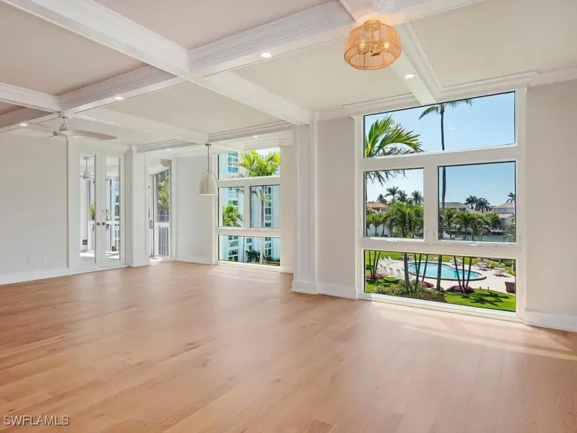 Picture of 400 Park Shore Dr 304, Naples FL 34103