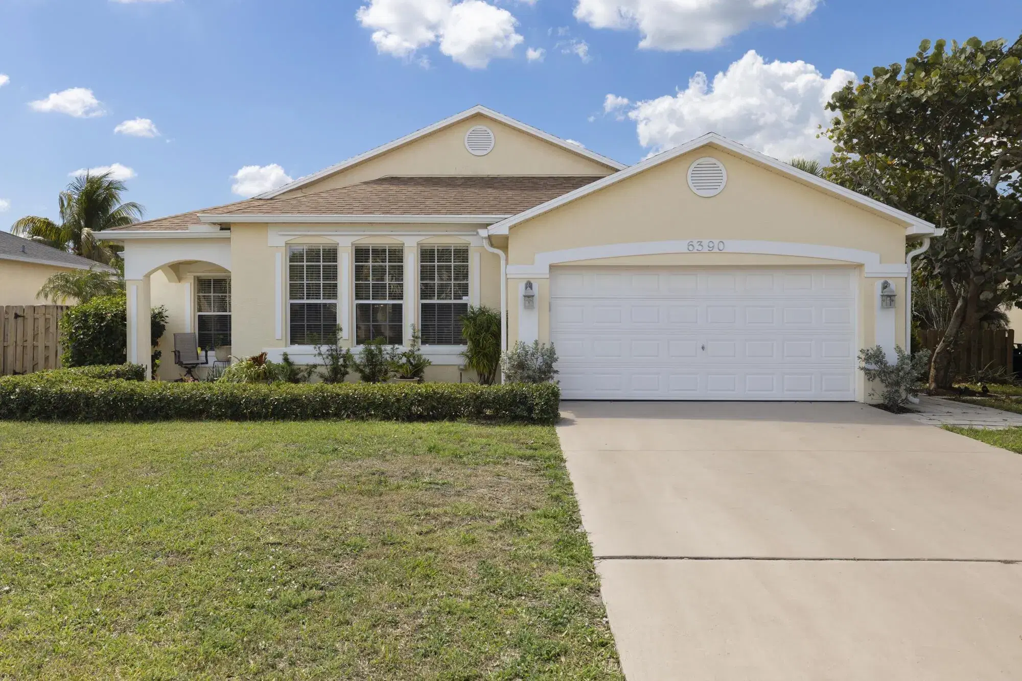 Picture of 6390 Hollywood Street, Jupiter, FL 33458