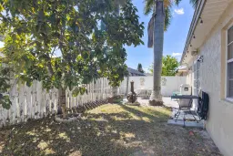 Picture of 10142 Boynton Place Circle, Boynton Beach, FL 33437