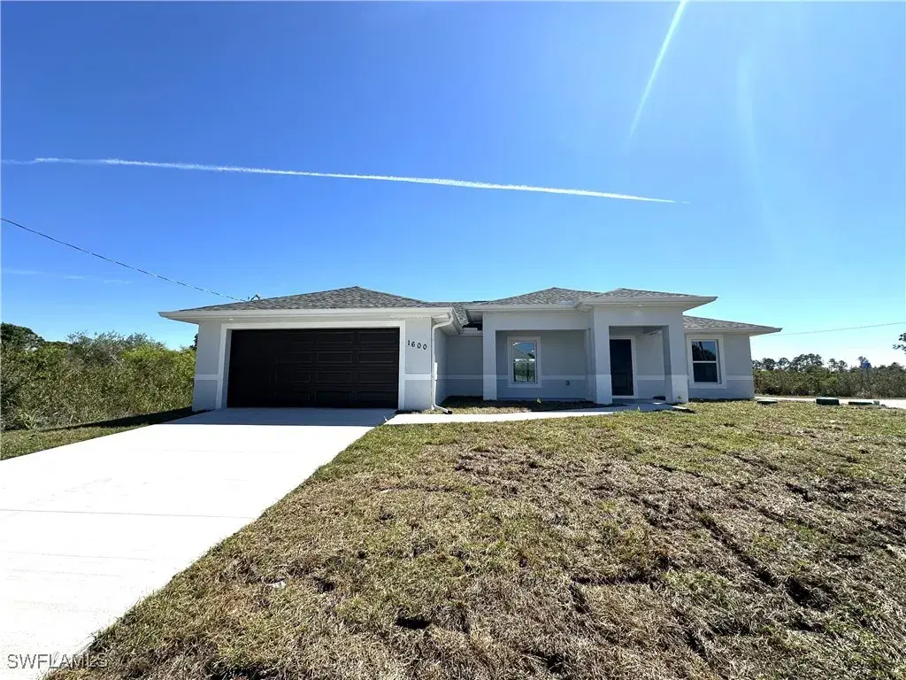 Picture of 2600 Ida Ct, Lehigh Acres, FL 33971