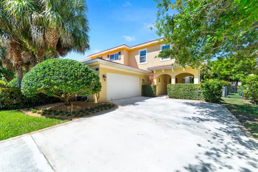 Picture of 119 White Wing Lane, Jupiter FL 33458