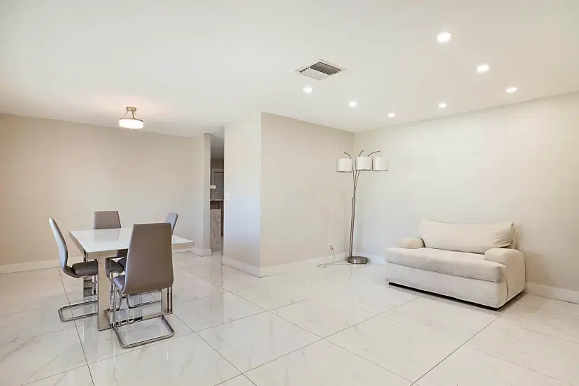 Picture of 3970 NW 33Rd Terrace, Lauderdale Lakes FL 33309