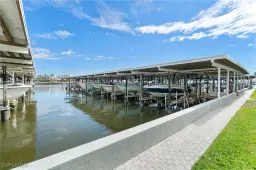 Picture of 1100 8Th Ave S 206C, Naples, FL 34102