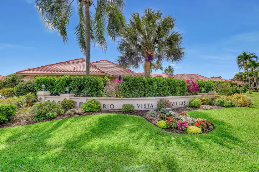 Picture of 240 Rio Vista Circle, Atlantis FL 33462