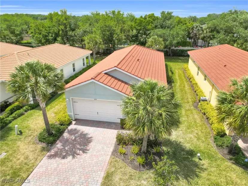 Picture of 2125 Summersweet Dr, Alva FL 33920