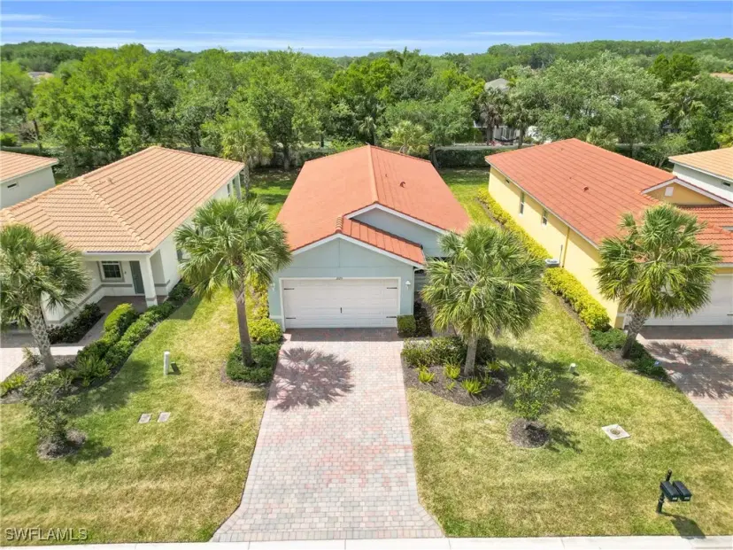 Picture of 2125 Summersweet Dr, Alva FL 33920