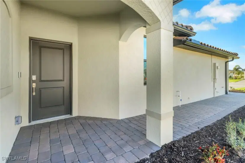 Picture of 19513 Hinkley Dr, Estero FL 33928